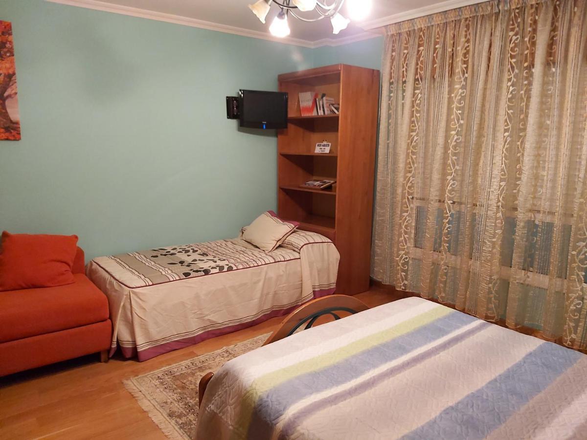 Despertar Con El Sonido De Los Pajaros Villa Мелиде Екстериор снимка