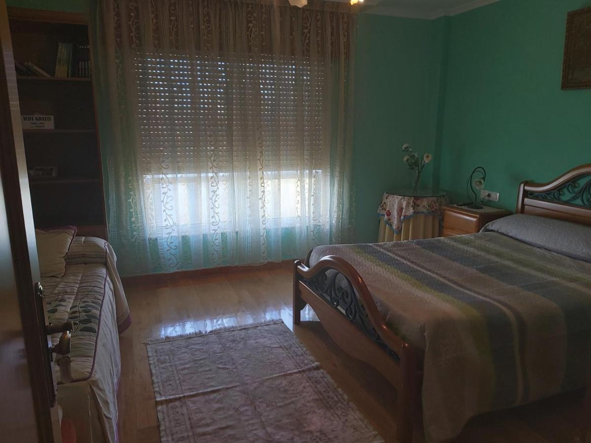 Despertar Con El Sonido De Los Pajaros Villa Мелиде Екстериор снимка