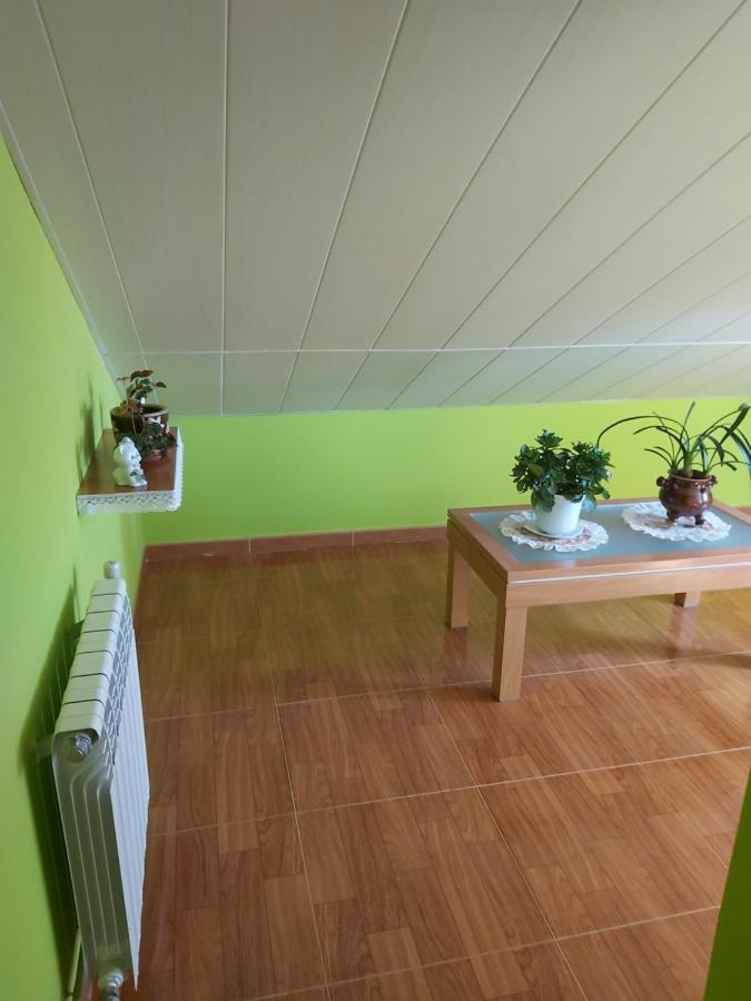 Despertar Con El Sonido De Los Pajaros Villa Мелиде Екстериор снимка