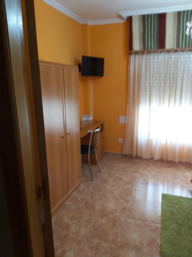 Despertar Con El Sonido De Los Pajaros Villa Мелиде Екстериор снимка