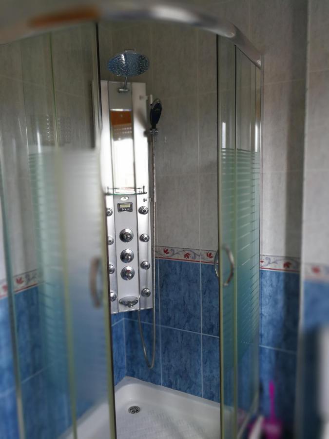 Despertar Con El Sonido De Los Pajaros Villa Мелиде Екстериор снимка