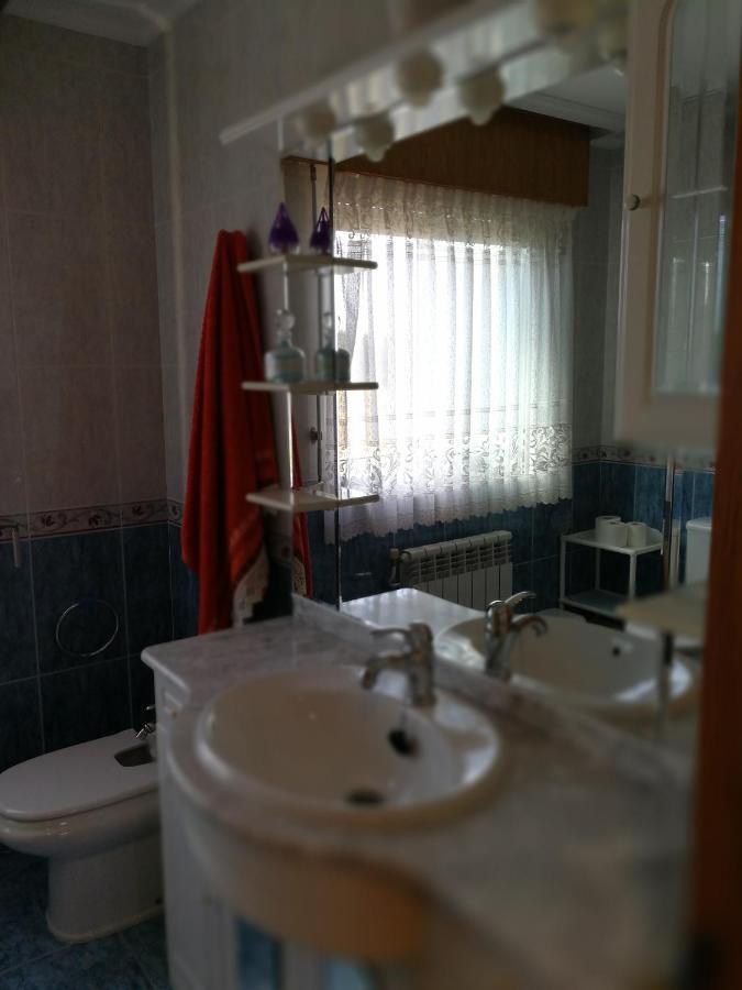 Despertar Con El Sonido De Los Pajaros Villa Мелиде Екстериор снимка